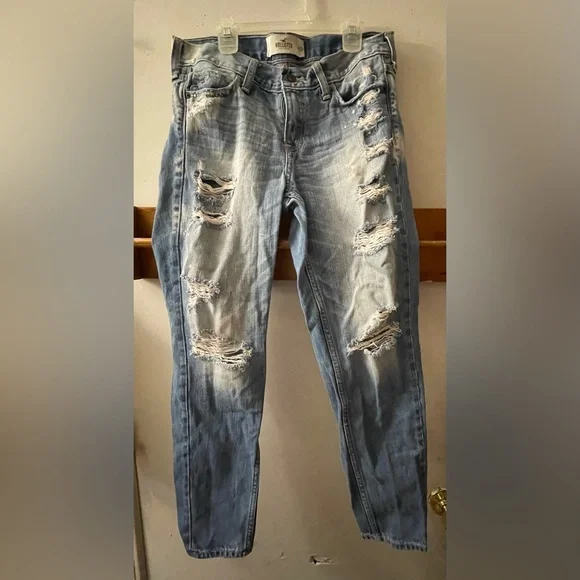 Hollister Jeans Hollister Distressed Jeans Size Poshmark